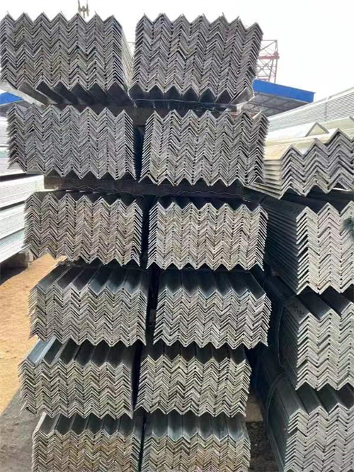 后期工字钢市场来说也算是一则利好动静 后期工字钢市场来说也算是一则利好动静